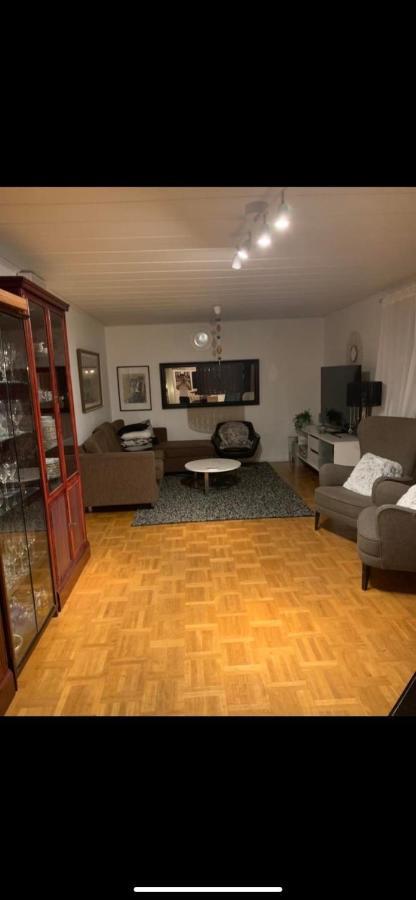 Charming Room With Big Bed لوليا المظهر الخارجي الصورة